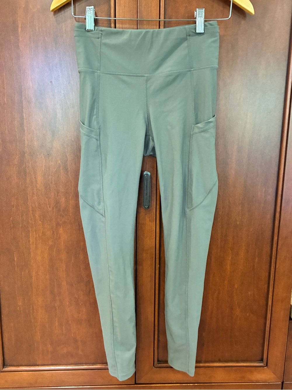TAG Athletica High Rise Pocket Leggings Olive Green Size Small